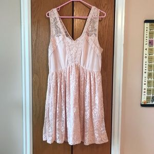 Maurices Sleeveless Pale Pink Lace Dress. Size XL.